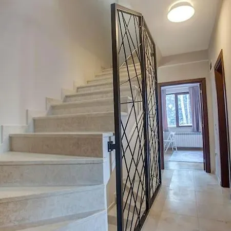 Villa Boutique House Close To The Residency Sofia