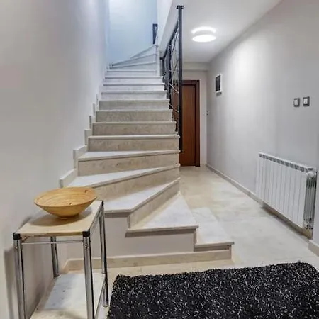 Boutique House Close To The Residency Villa *